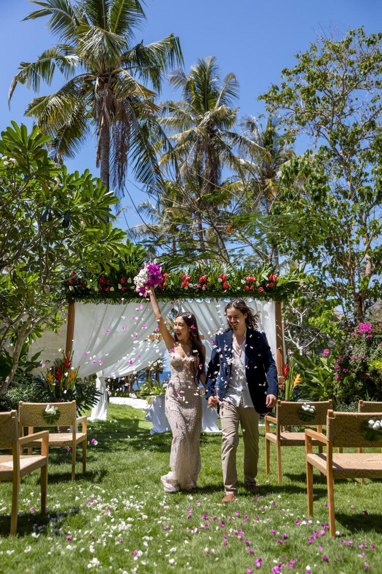 Semaya Beach Resort Tanglad Luaran gambar
