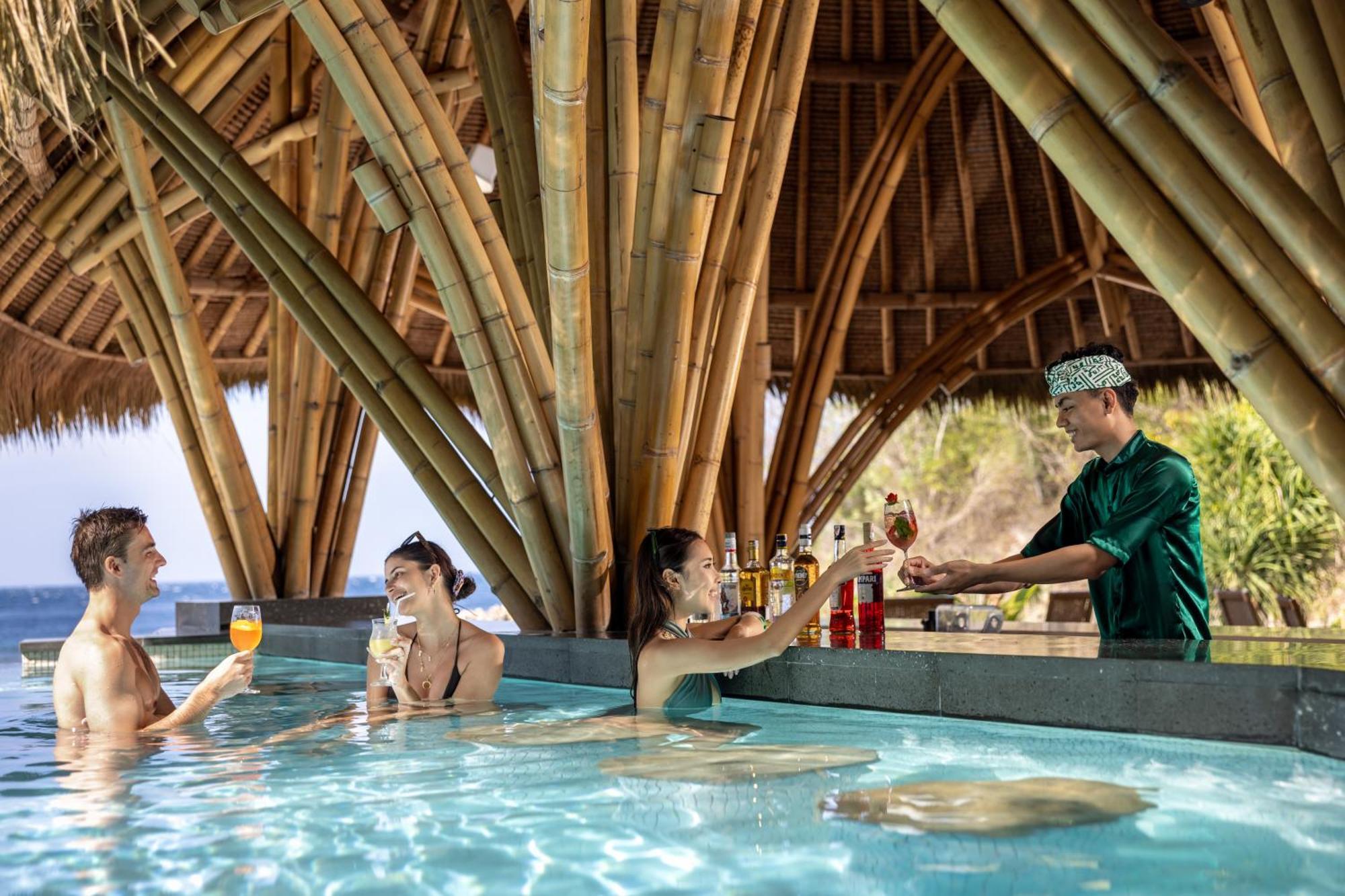 Semaya Beach Resort Tanglad Luaran gambar