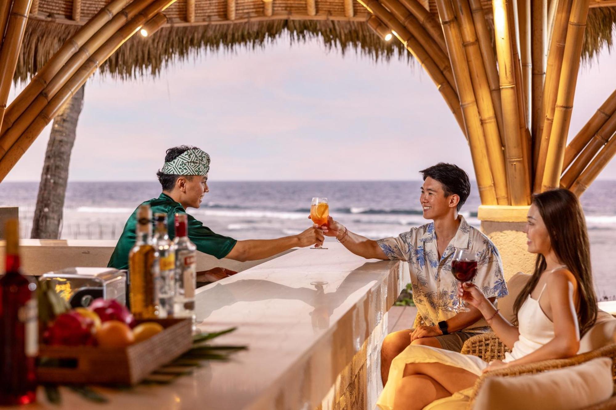 Semaya Beach Resort Tanglad Luaran gambar